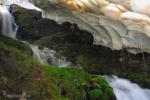 T�nel de hielo en Sierra Nevada
